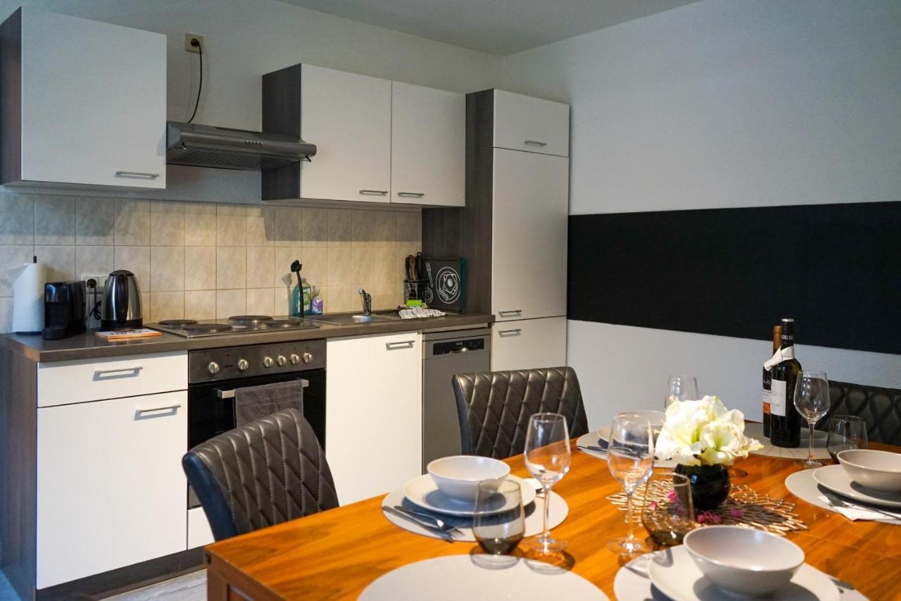 3-Raum City-Appartement جينا المظهر الخارجي الصورة